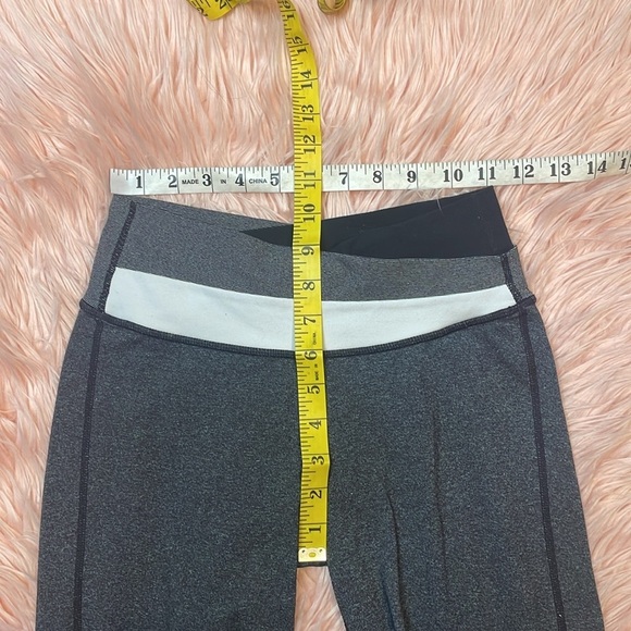 LuluLemon Astro Wunder Under crop legging Gray Size 4 - Picture 5 of 6